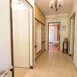 Luka Διαμέρισμα *