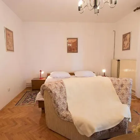 Luka Mali Lošinj